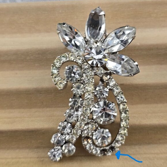 Vintage Juliana D&E Rhinestone 2" Clip-On Earrings Floral Design Statement READ - Picture 2 of 10